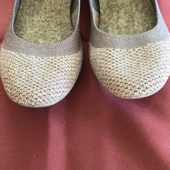 Allbirds - Picture 4 of 6